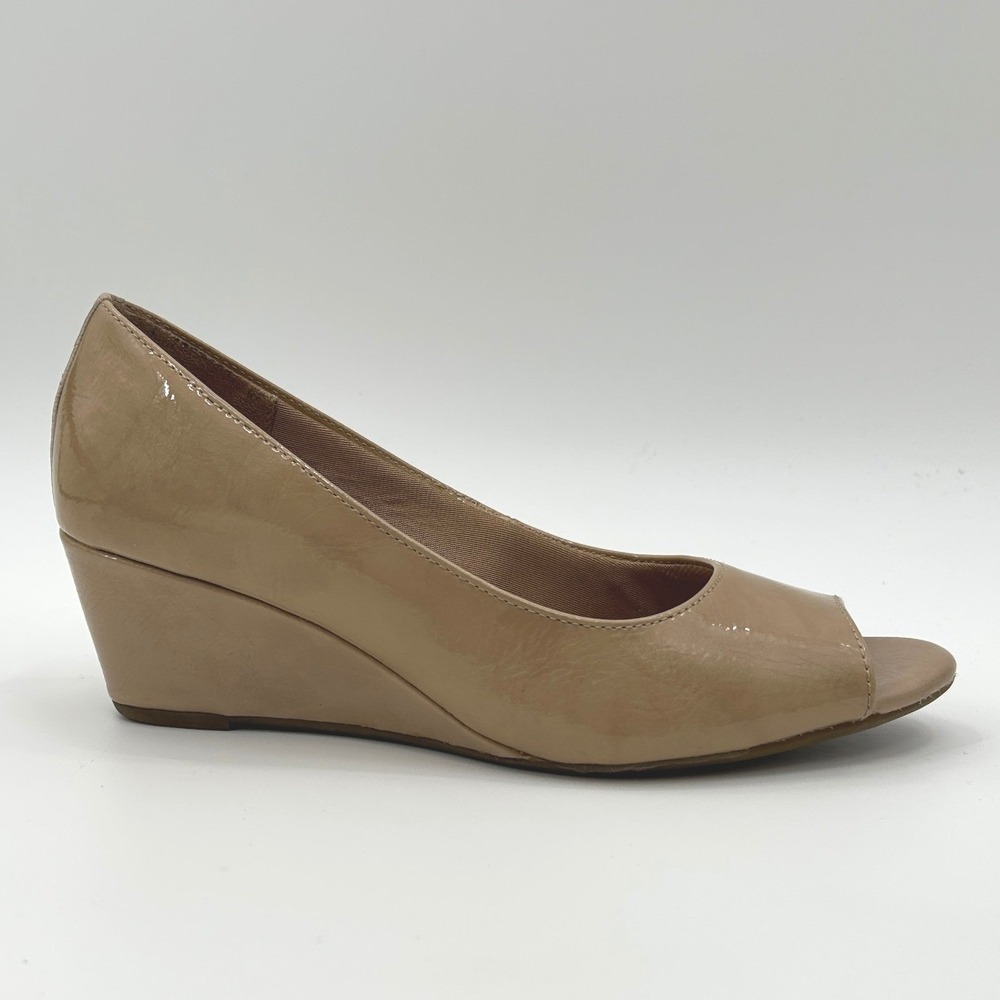 Abella Nude Patent Peep Toe Wedge Heels True Comfort Work Pumps Size 6M